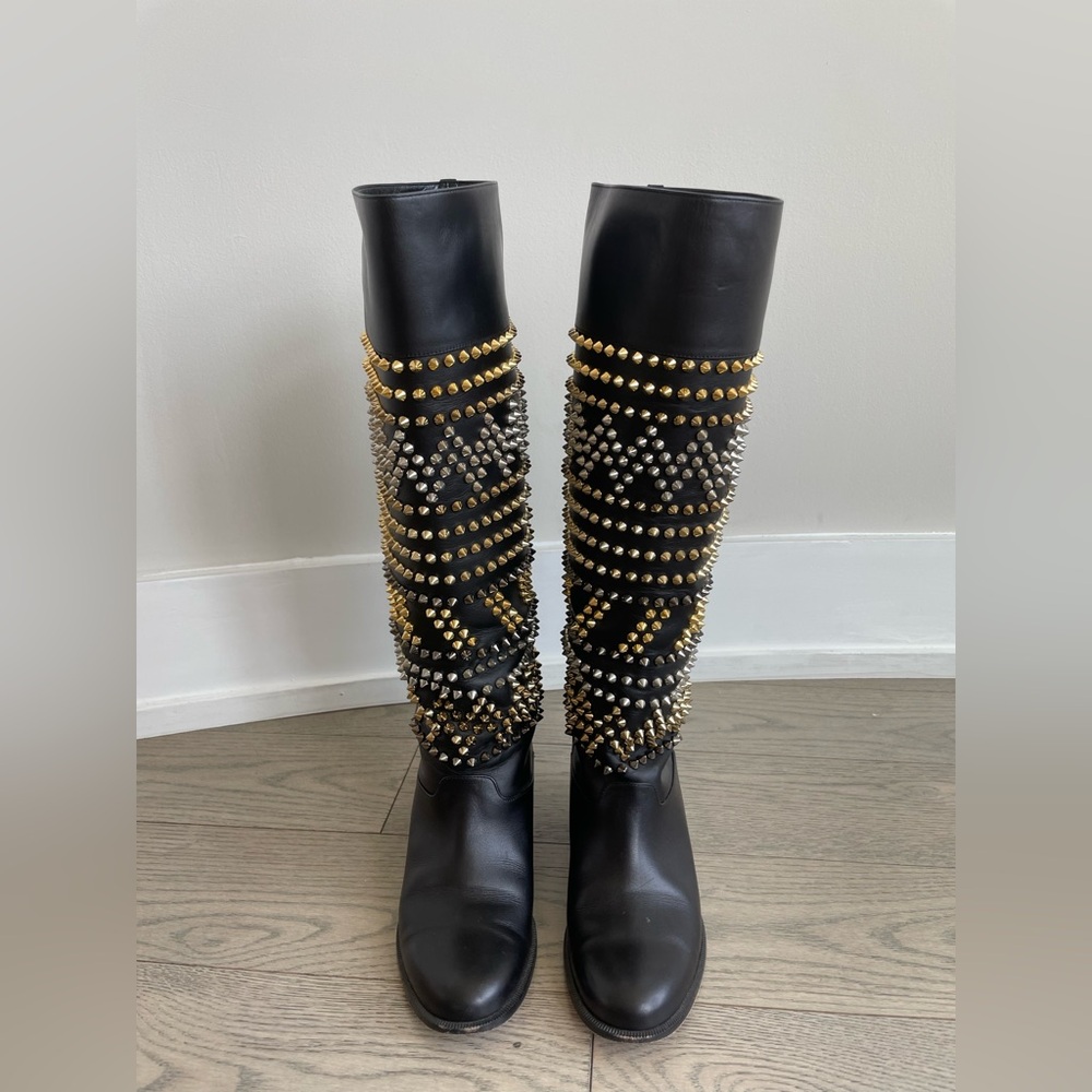 Christian Louboutin Rom Chic Flat Calf Boots EU 35.5